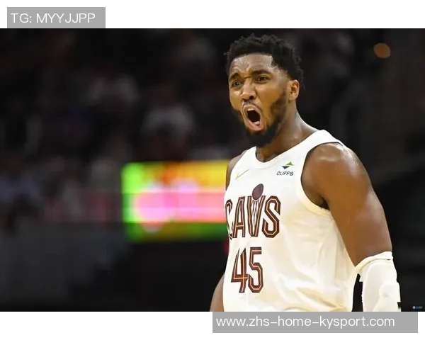 米切尔状态低迷上半场仅得5分6助攻表现令人失望